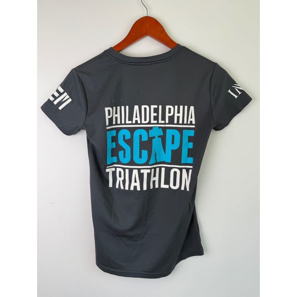 GREEN LAYER Philadelphia Escape Triathlon Series Shirt Women Small Gray V-Neck S